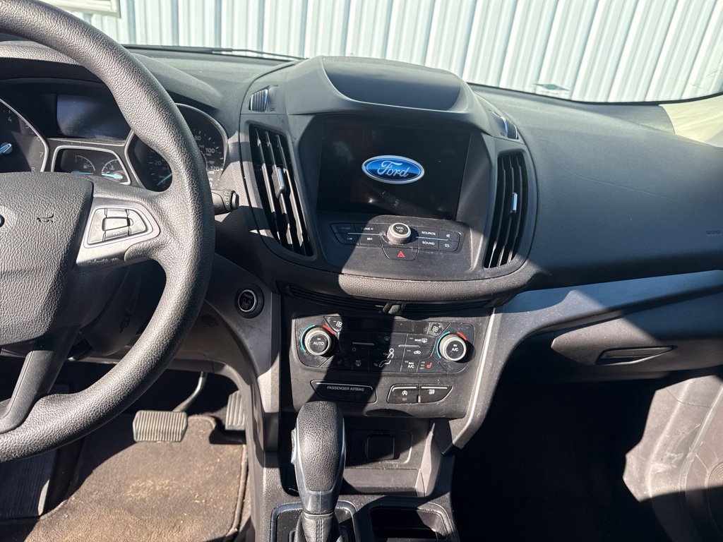 Used 2019 Ford Escape SE FWD image 17