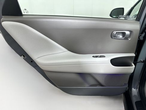 Used 2024 Hyundai Ioniq 6 SEL RWD image 26