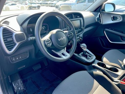 Used 2023 Kia Soul LX w/ Option Group 015 image 10