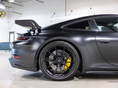 Used 2022 Porsche 911 GT3 image 24