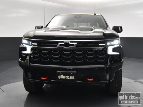 Used 2022 Chevrolet Silverado 1500 ZR2 w/ Technology Package AWD/4WD image 50