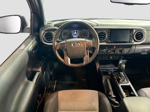 Used 2020 Toyota Tacoma TRD Off-Road image 21