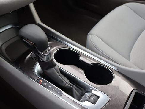 Used 2024 Chevrolet Malibu LT FWD image 28