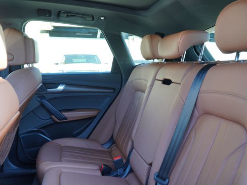 Used 2022 Audi Q5 2.0T Premium Plus w/ Premium Plus Package image 22