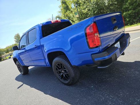 Used 2020 Chevrolet Colorado W/T w/ WT Convenience Package AWD/4WD image 3