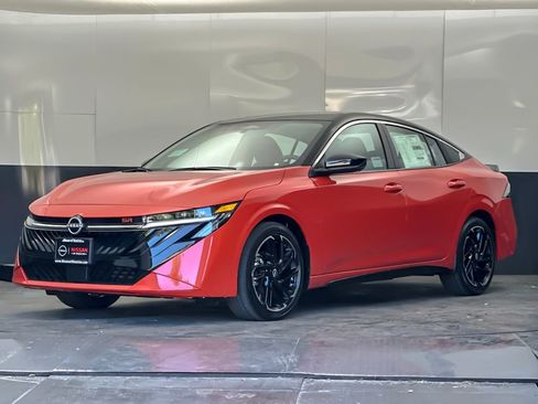 New 2026 Nissan Sentra SR FWD image 7