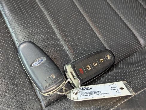 Used 2018 Ford Taurus SHO w/ Sho Performance Package AWD/4WD image 35