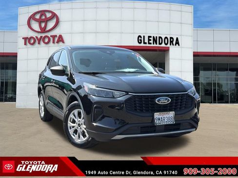 Used 2024 Ford Escape Active FWD image 2