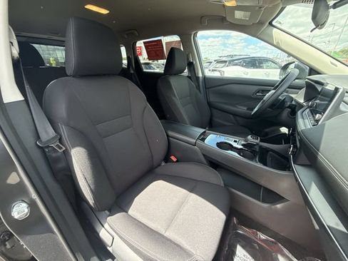Used 2026 Nissan Rogue S FWD image 23