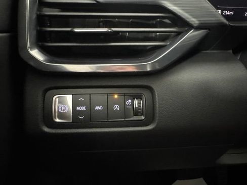 Used 2026 GMC Acadia AT4 w/ Luxury Package AWD/4WD image 20