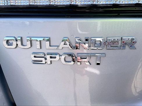 Used 2024 Mitsubishi Outlander Sport ES AWD/4WD image 8