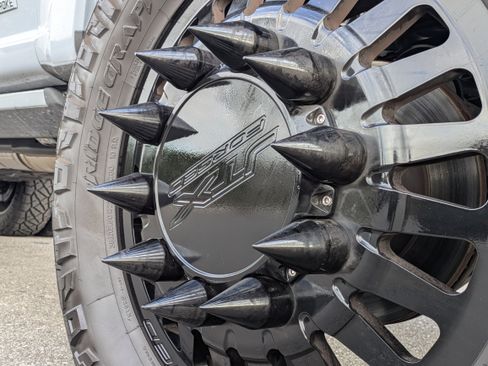 Used 2025 Ford F350 Lariat w/ Lariat Ultimate Package image 16