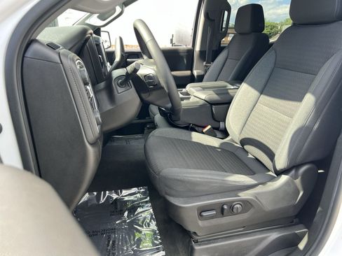 Used 2022 Chevrolet Silverado 1500 LT w/ Work Truck Package AWD/4WD image 12
