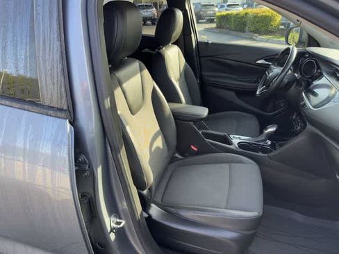 Used 2020 Buick Encore GX Select FWD image 19