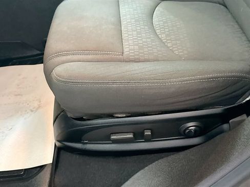 Used 2013 GMC Acadia SLE AWD/4WD image 19