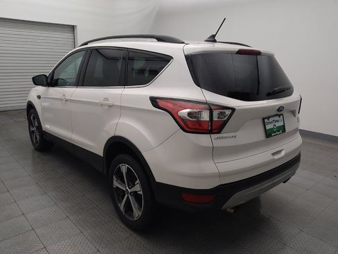 Used 2018 Ford Escape SEL image 5