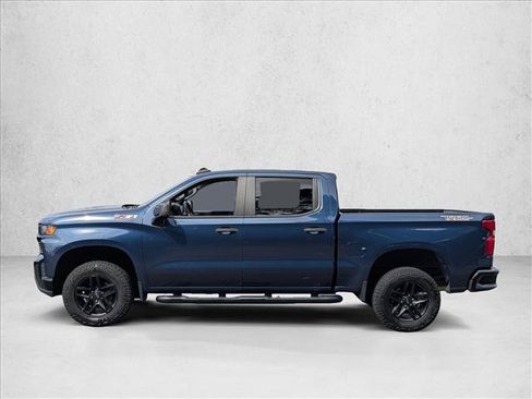 Used 2021 Chevrolet Silverado 1500 Custom Trail Boss w/ LPO, Dark Essentials Package AWD/4WD image 9