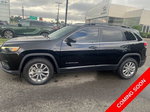Used 2022 Jeep Cherokee Latitude Lux AWD/4WD image 1