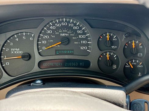 Used 2003 Chevrolet Tahoe LT AWD/4WD image 18