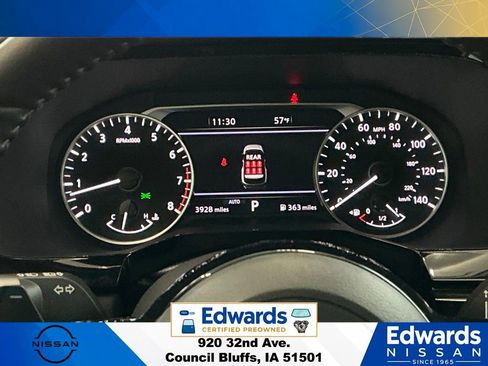 Used 2025 Nissan Pathfinder SL w/ Cargo Package AWD/4WD image 25
