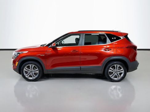 Used 2021 Kia Seltos S AWD/4WD image 6