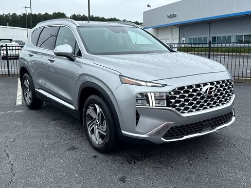 Used 2023 Hyundai Santa Fe SEL w/ Premium Package FWD image 4