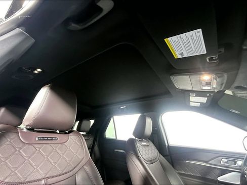 Used 2025 Ford Explorer Platinum w/ Ultimate Package RWD image 22