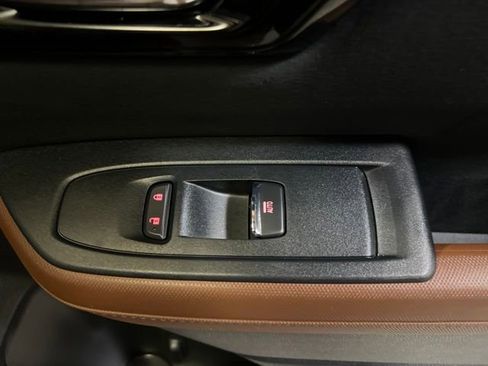 Certified 2025 Subaru Forester Touring w/ Touring Package AWD/4WD image 69