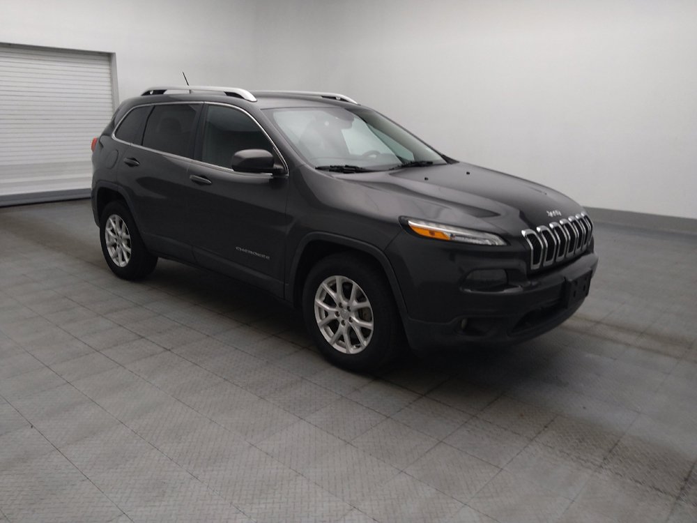 Used 2015 Jeep Cherokee Latitude AWD/4WD image 11