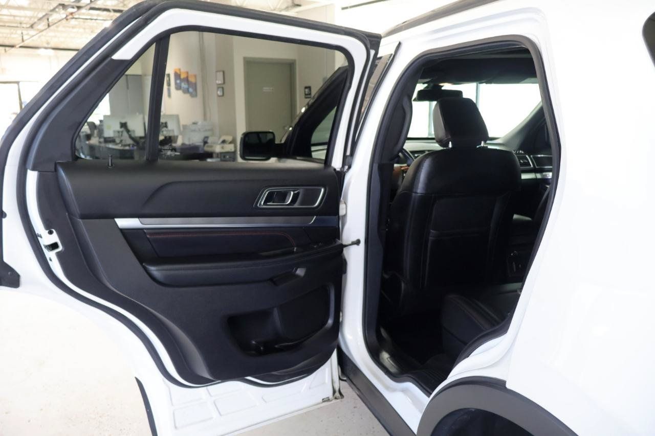 Used 2018 Ford Explorer Sport AWD/4WD image 23