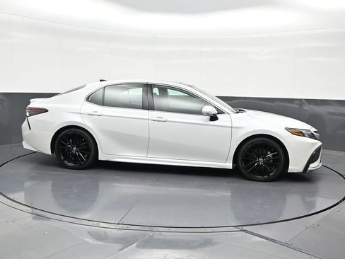 Used 2023 Toyota Camry XSE w/ Navigation Package FWD image 7