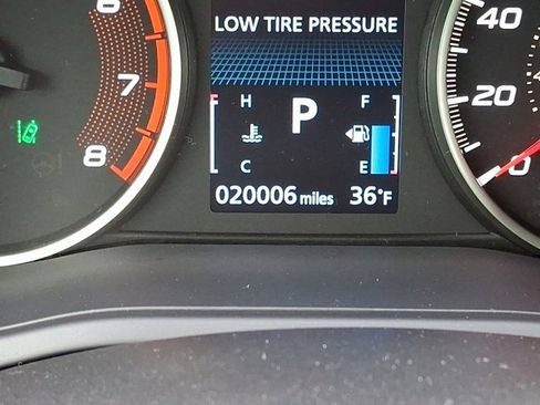 Used 2022 Mitsubishi Eclipse Cross ES image 23