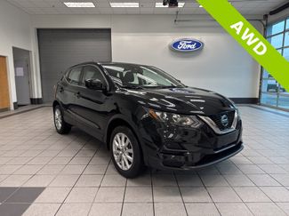 Used 2022 Nissan Rogue Sport S video 1