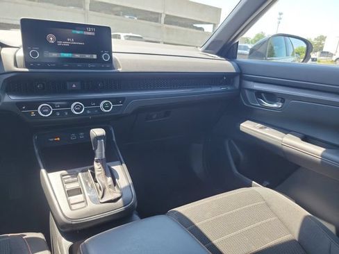 Certified 2025 Honda CR-V Sport image 31