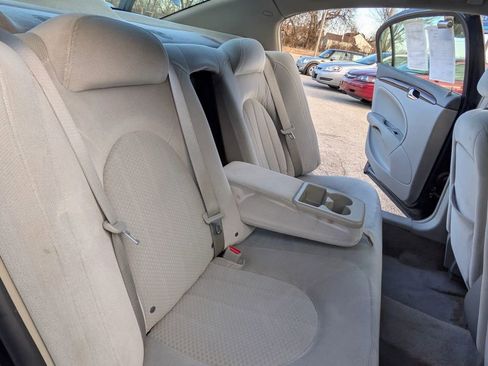 Used 2006 Buick Lucerne CX image 15