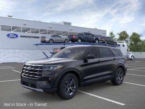 New 2026 Ford Explorer Active AWD/4WD image 1