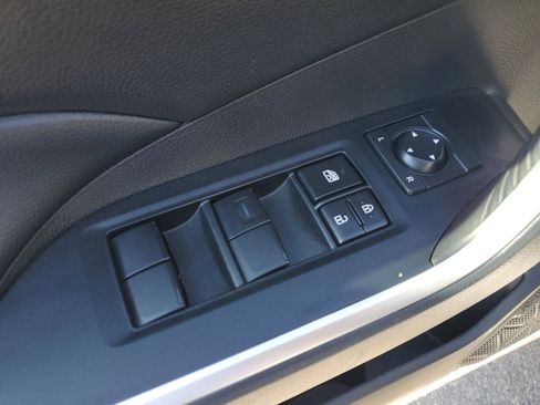 Used 2024 Toyota RAV4 LE image 29