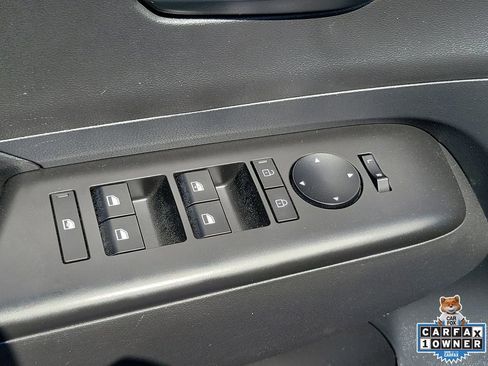Used 2025 Hyundai Kona SEL FWD image 19