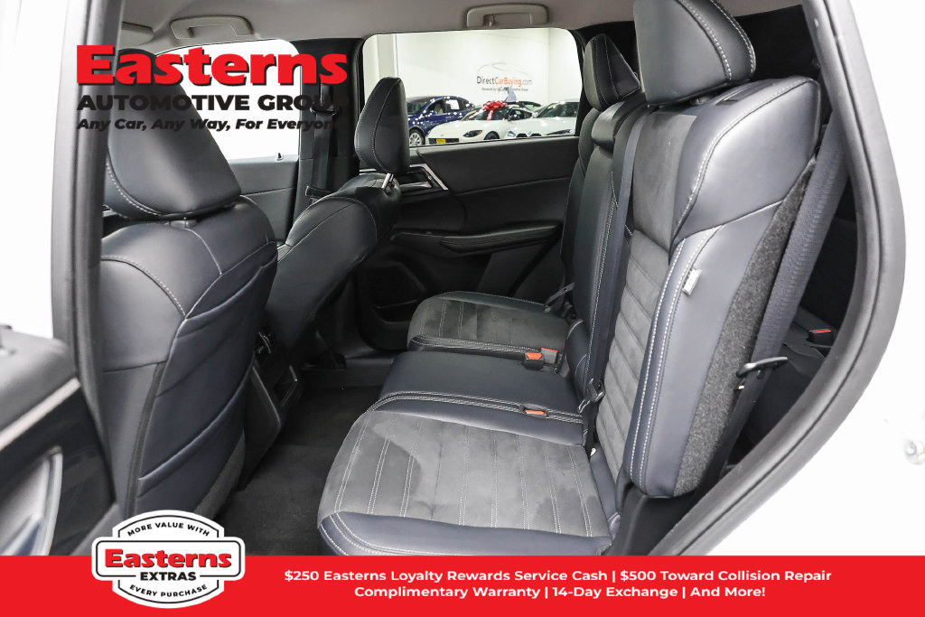 Used 2024 Mitsubishi Outlander SE AWD/4WD image 23