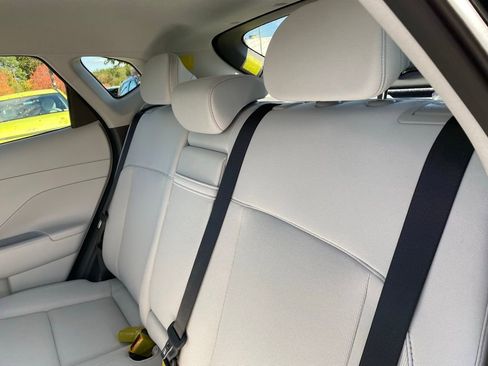 New 2026 Hyundai Kona SE image 23