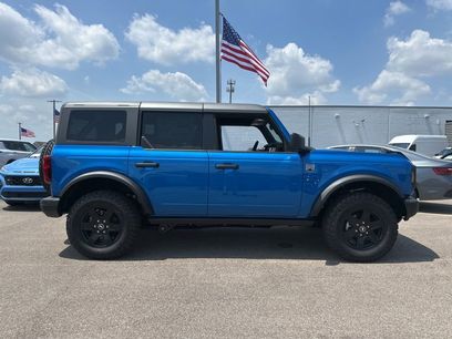 New 2025 Ford Bronco Big Bend w/ Black Diamond Package