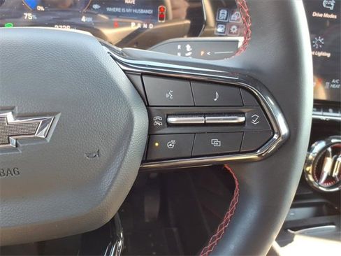 New 2025 Chevrolet Blazer EV RS image 14