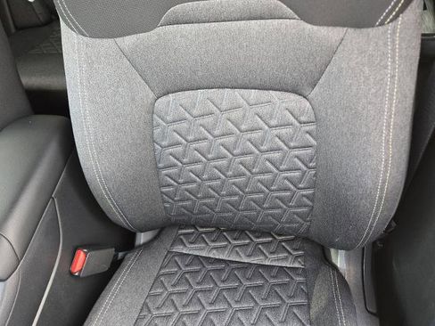 Certified 2025 Nissan Kicks SV image 23