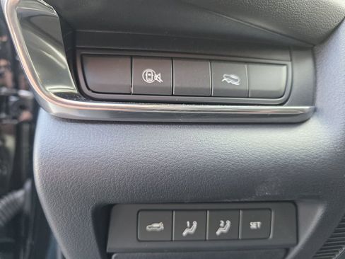 Used 2025 MAZDA CX-30 AWD 2.5 S w/ Premium Package image 22