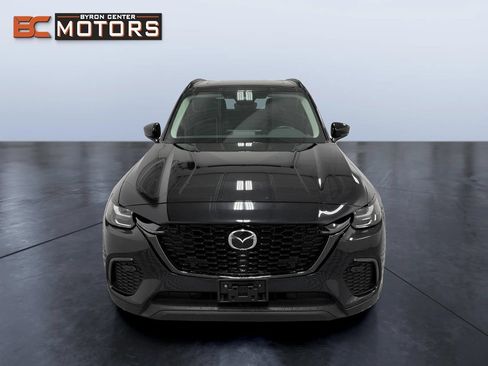 Used 2025 MAZDA CX-70 3.3 Turbo w/ Preferred Package AWD/4WD image 9
