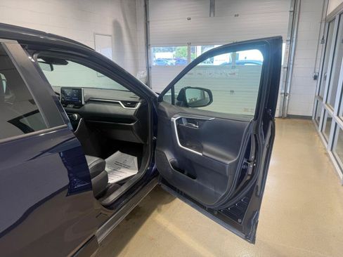 Certified 2021 Toyota RAV4 XSE AWD/4WD image 10