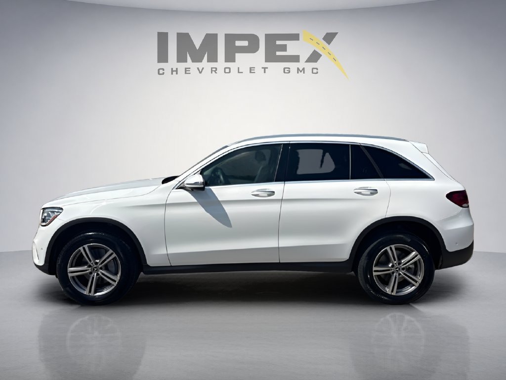 Used 2022 Mercedes-Benz GLC 300 4MATIC image 2