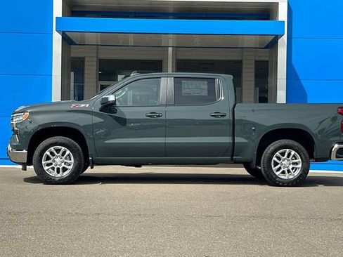 New 2026 Chevrolet Silverado 1500 LT w/ Z71 Off-Road Package AWD/4WD image 12