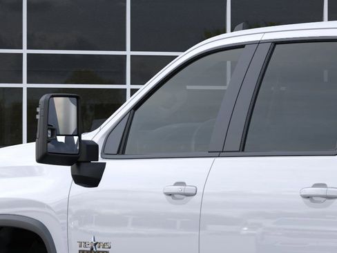 New 2026 Chevrolet Silverado 2500 LT w/ Texas Edition image 38
