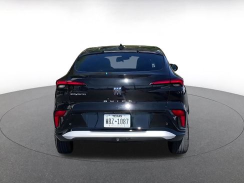 Used 2025 Buick Envista Sport Touring image 12